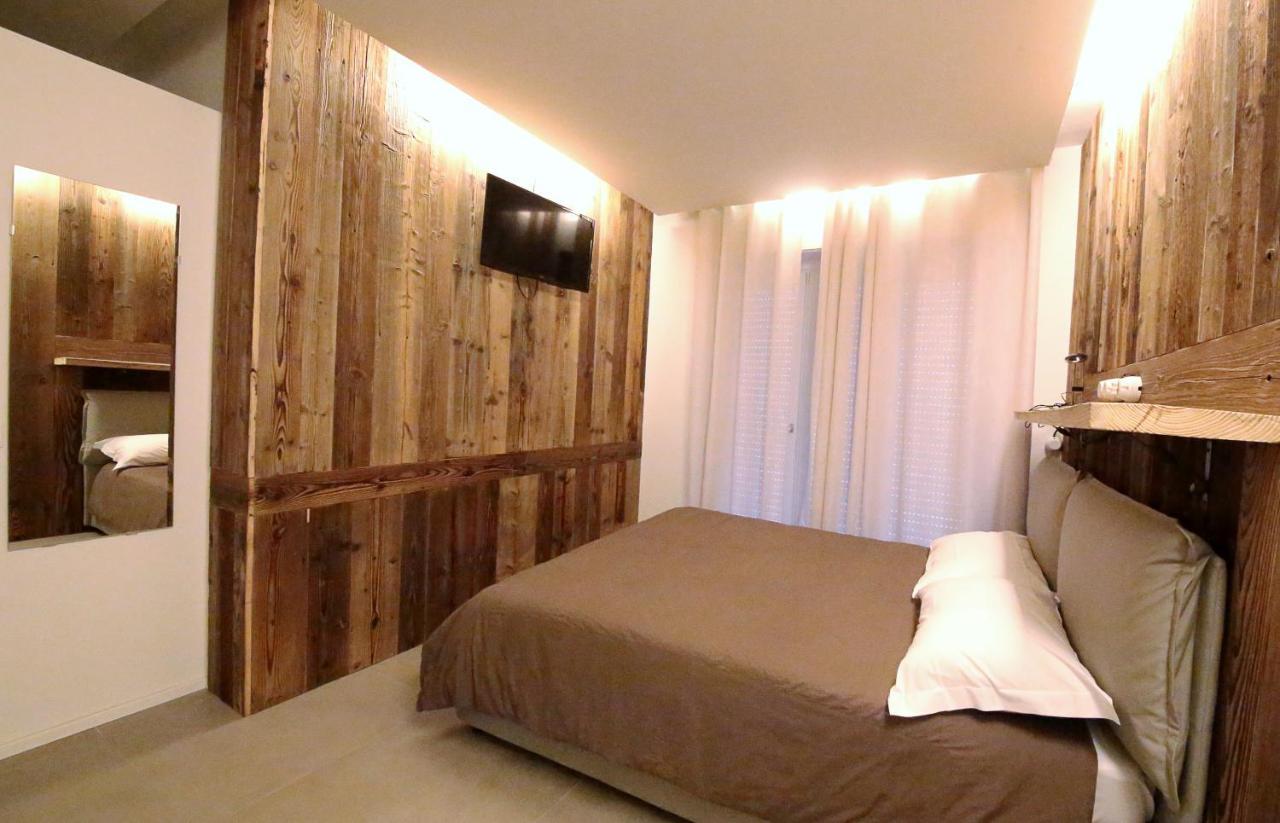Rooms One Аоста Екстериор снимка