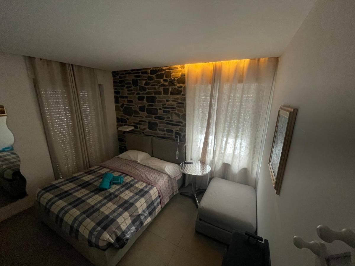 Rooms One Аоста Екстериор снимка